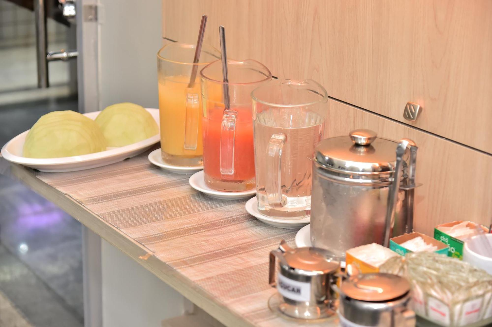Hotel Buriti Stop (Adults Only) Goiania Bagian luar foto