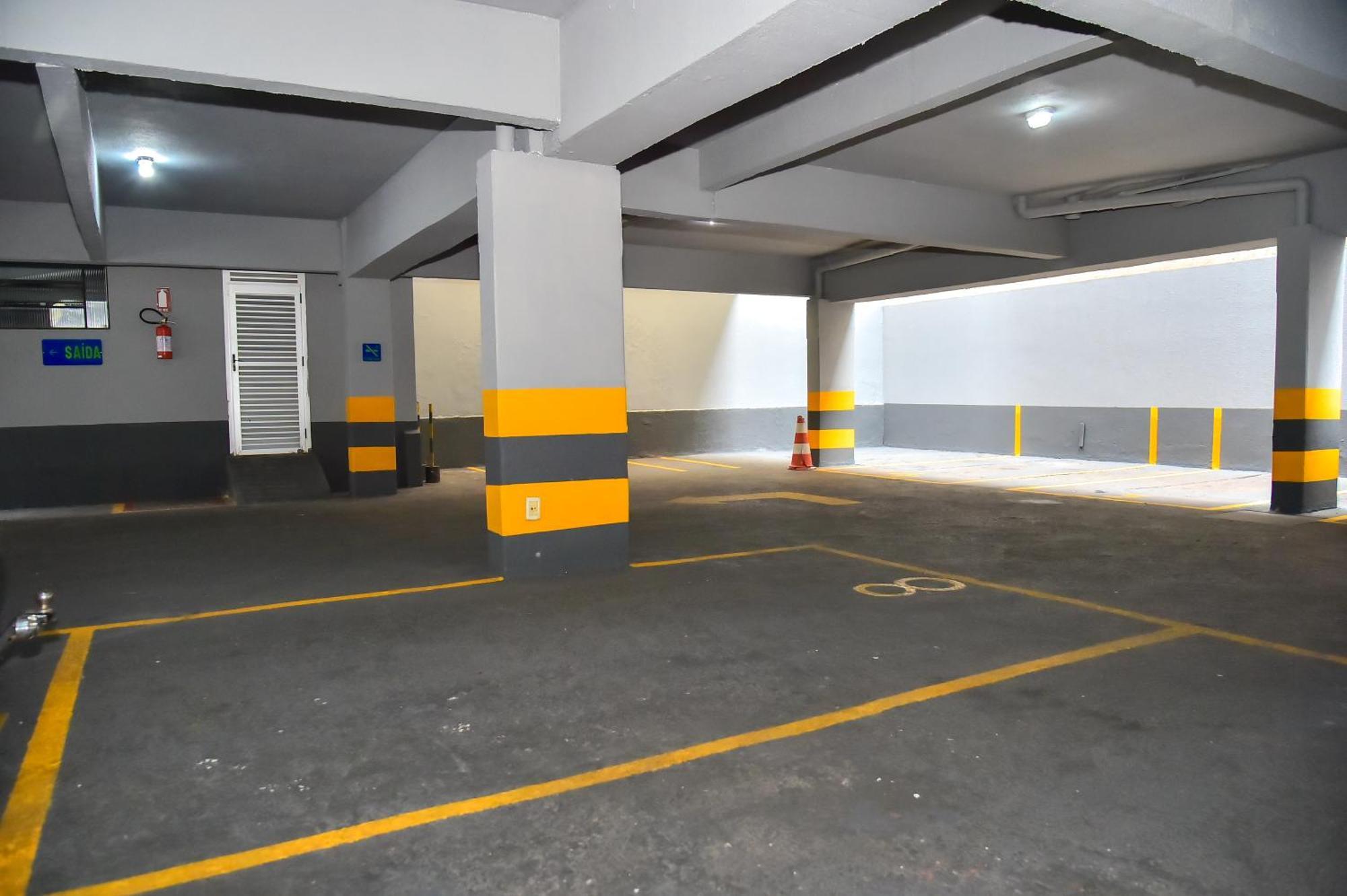 Hotel Buriti Stop (Adults Only) Goiania Bagian luar foto